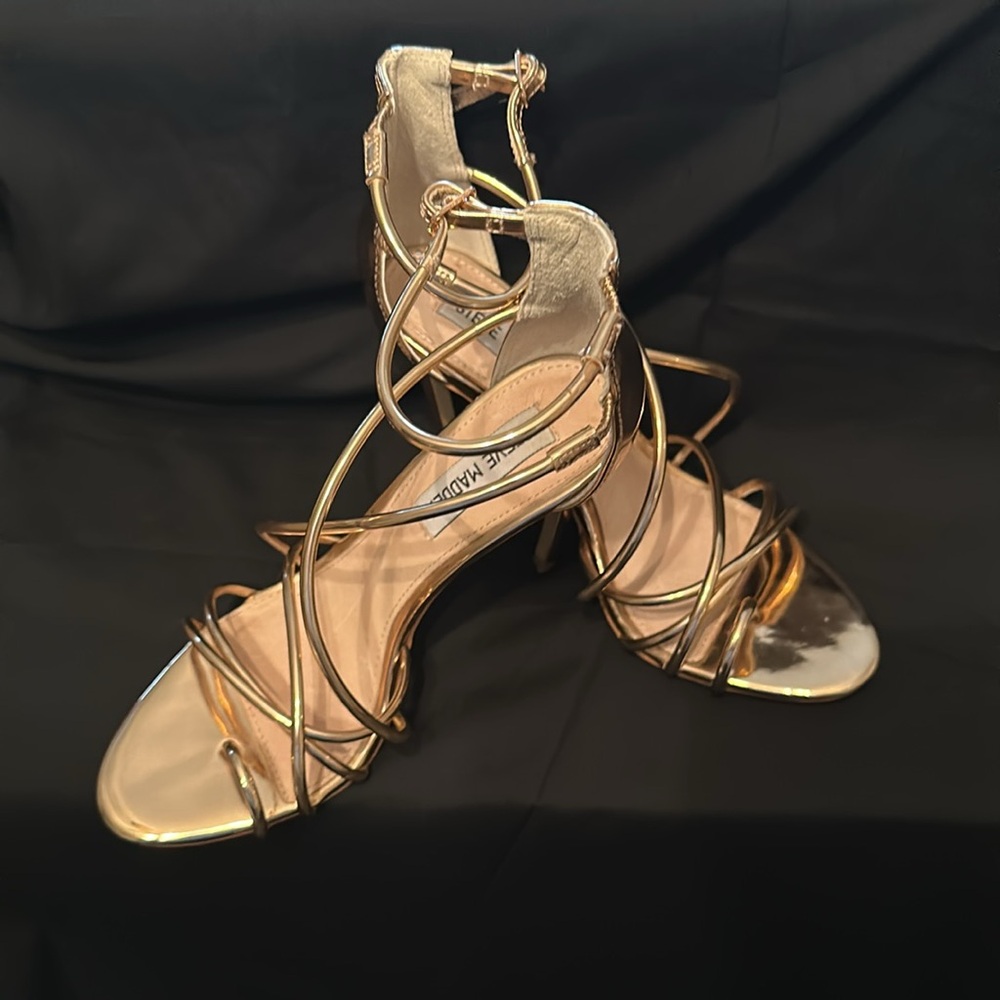 Steve Madden Gold Heels